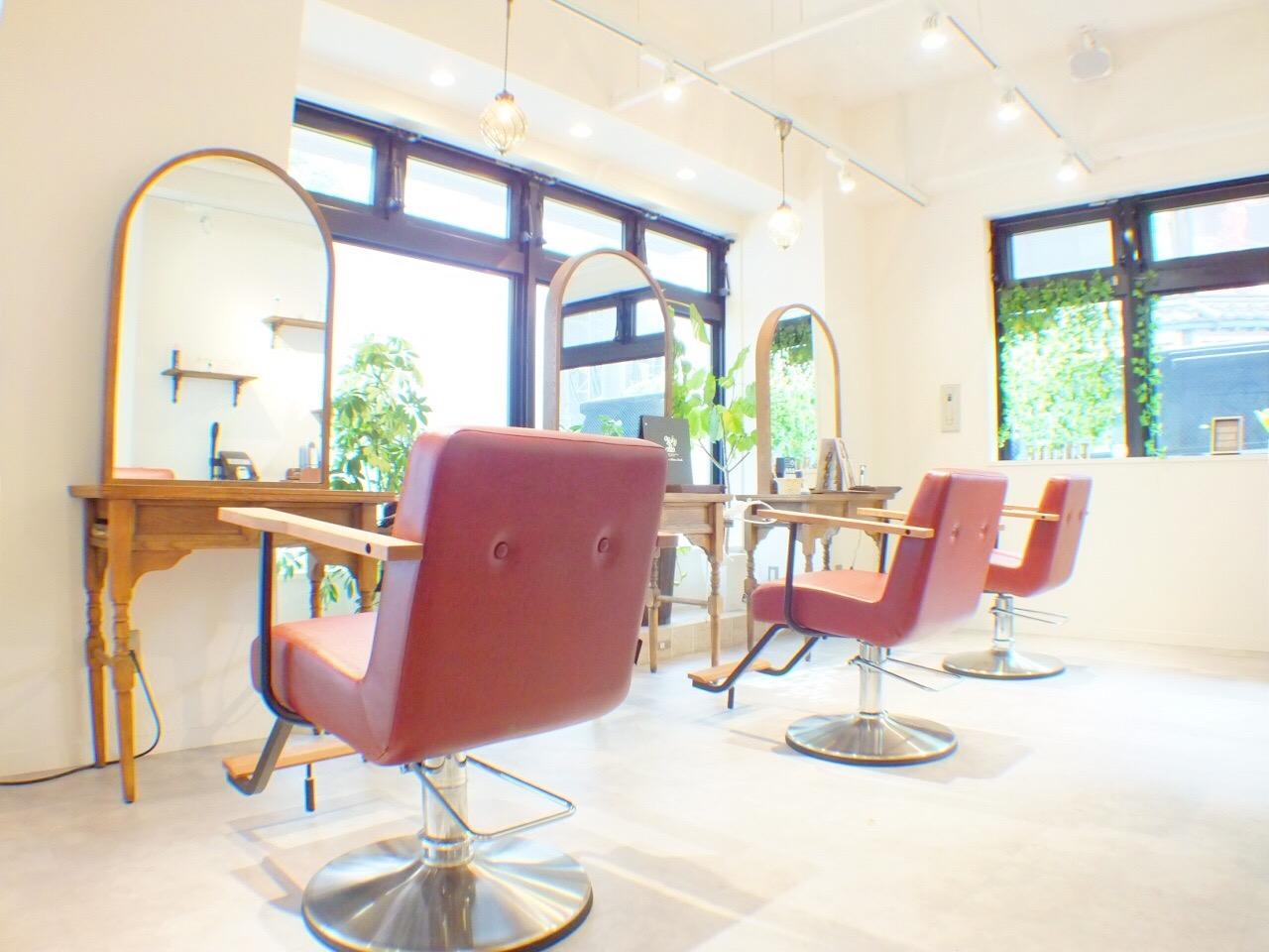 hair　care　lounge　LUTIE